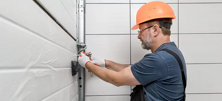 Garage Door Repair in Egypt Lake-Leto